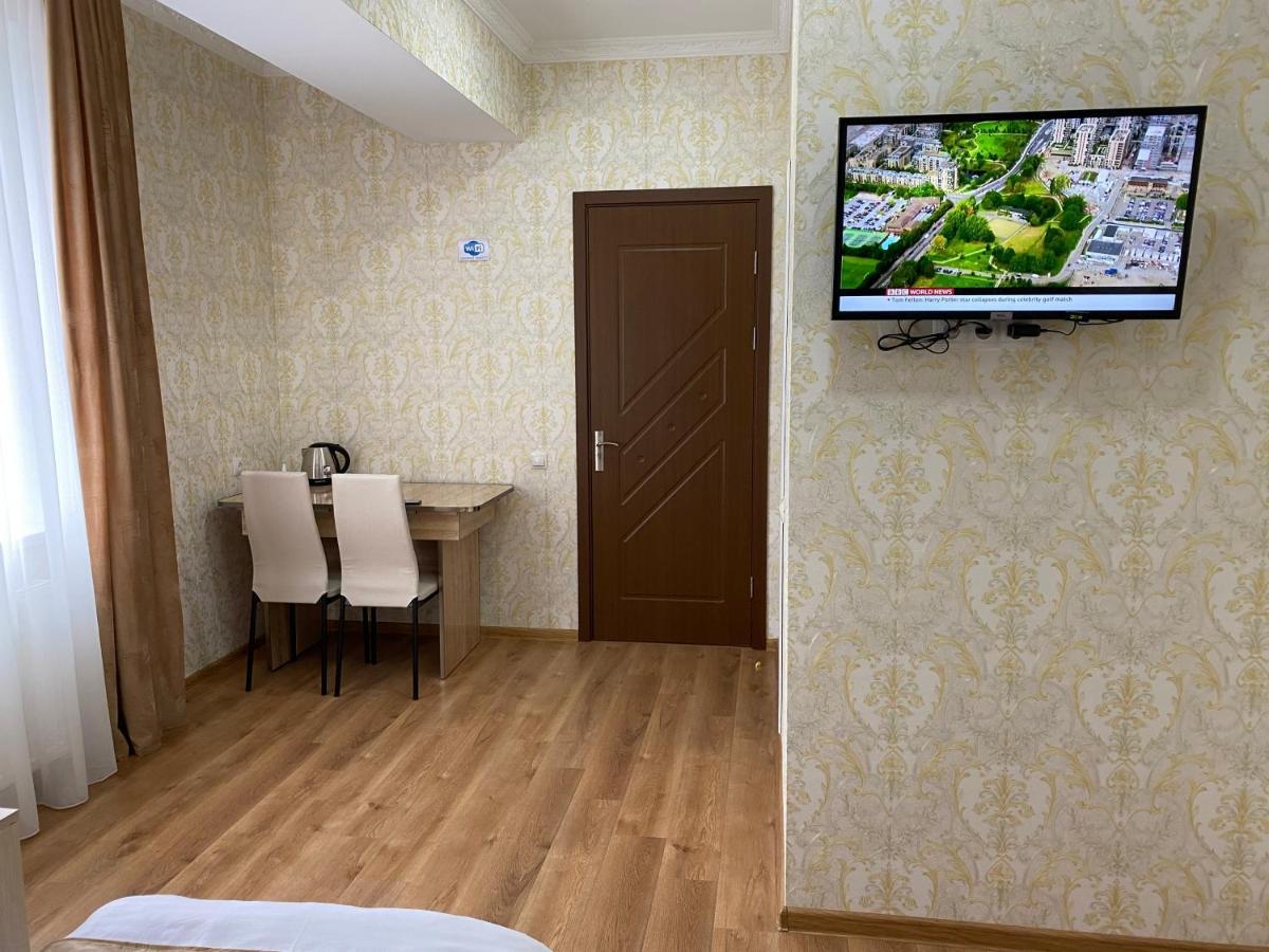 Ninotsminda Hotel Sharl מראה חיצוני תמונה