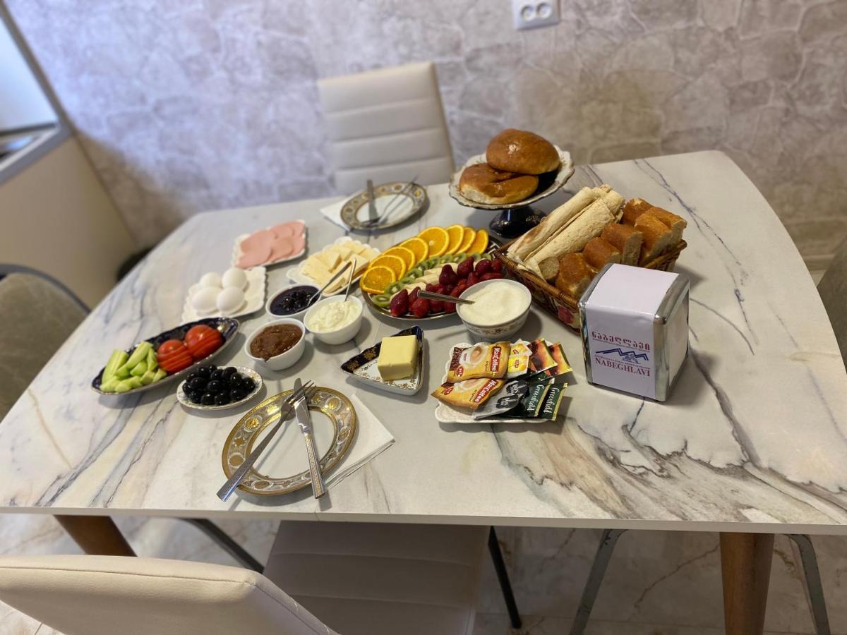 Ninotsminda Hotel Sharl מראה חיצוני תמונה