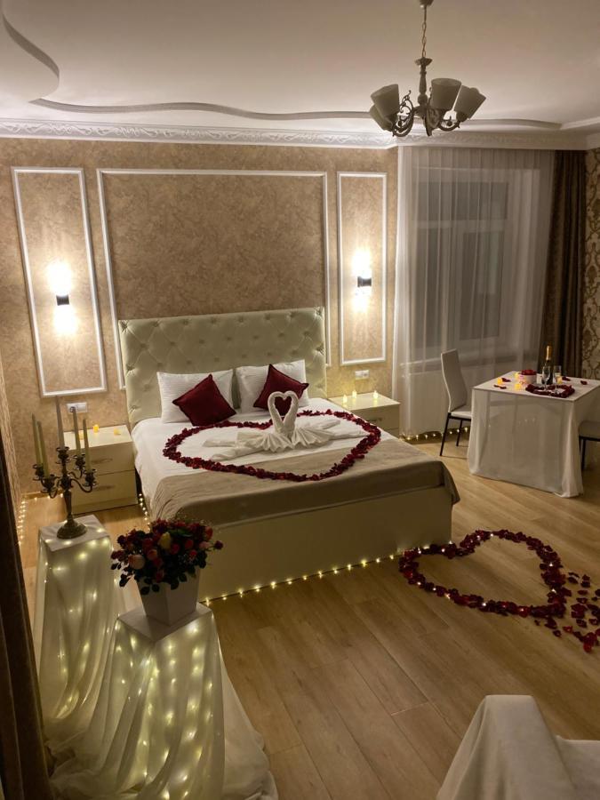 Ninotsminda Hotel Sharl מראה חיצוני תמונה